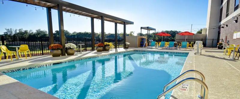 Home2 Suites By Hilton Lagrange Exterior foto